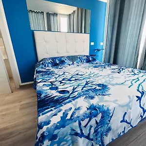 Torre Azzurra - Rooftop Sea View Follonica