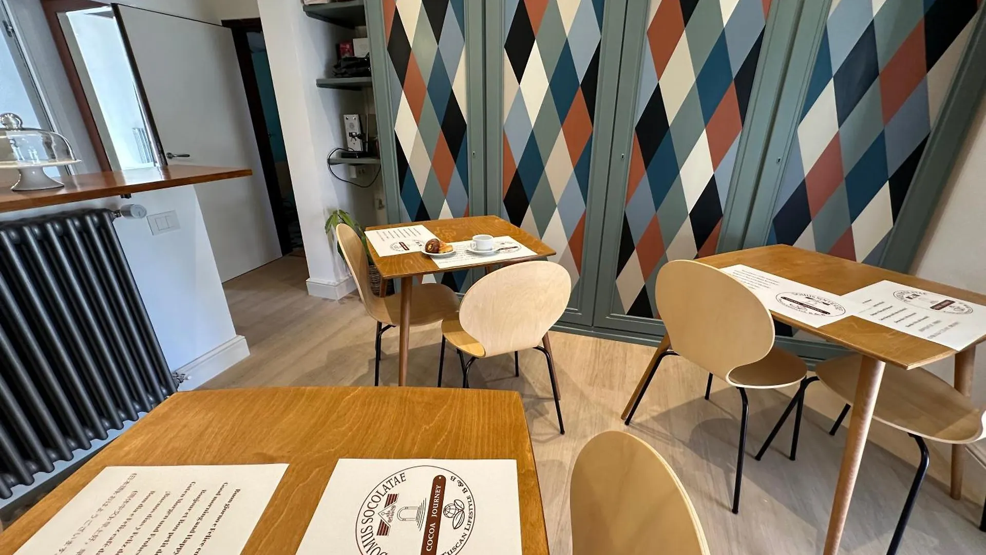 Bed & Breakfast Domus Socolatae Cocoa Journey Tuscan Lifestyle B&B Follonica Italy